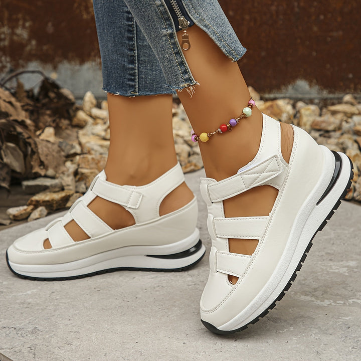 Lottie | Soft sole platform sandals with round toe